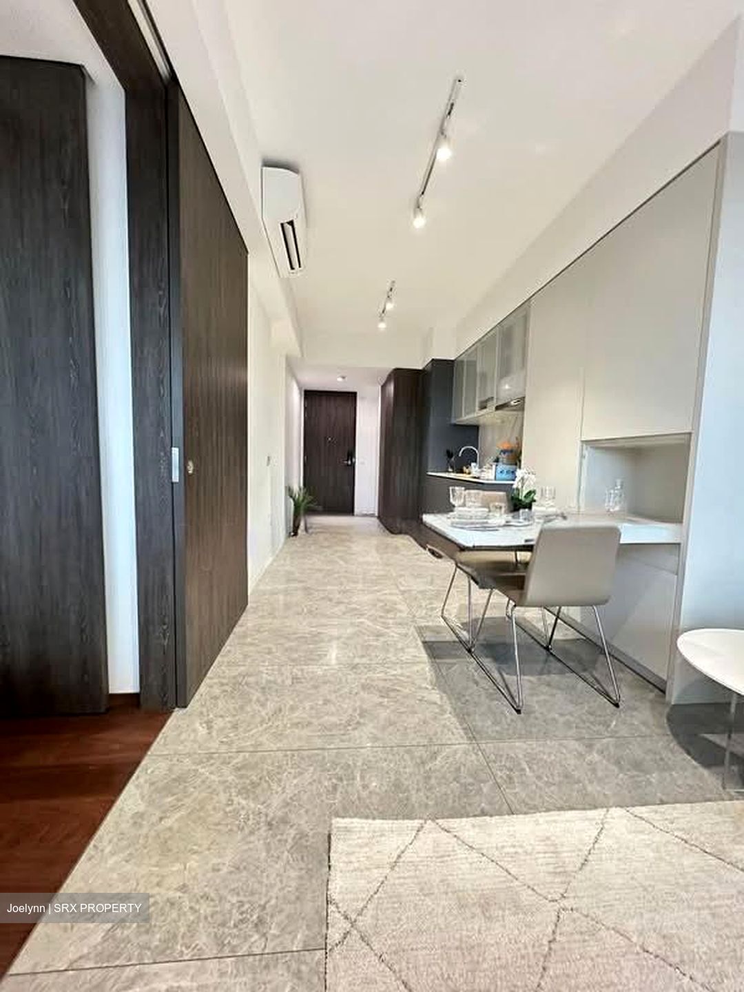 The M (D7), Apartment #558115541